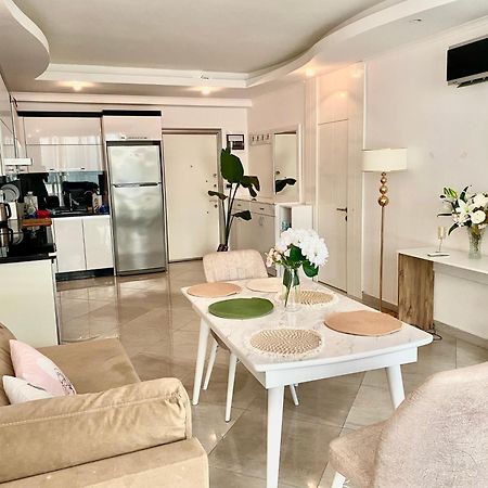Luxury Flat 2 Mins From Beach Alanya Exteriör bild